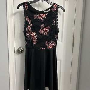Black Flower Lacy Dress